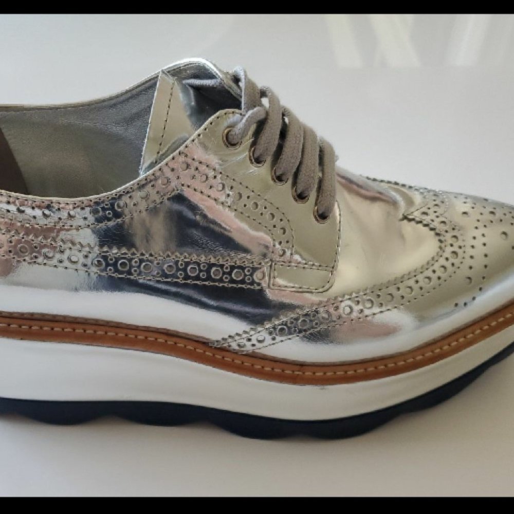 Prada Oxford Womens Shoes